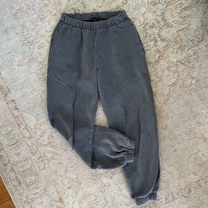 Brandy Melville Dark Gray Rosa Sweatpants